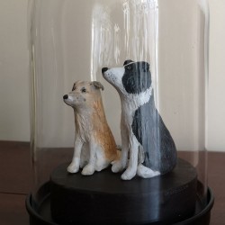 Sculpture par artiste de 2 chiens en papier mâché. Sculpture chien border collie.