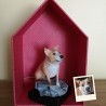 Sculpture chien en papier mâché.