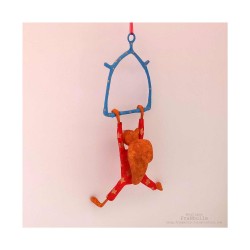 Mobile écureuil acrobate "Nestor"