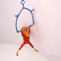 Mobile écureuil acrobate "Nestor"